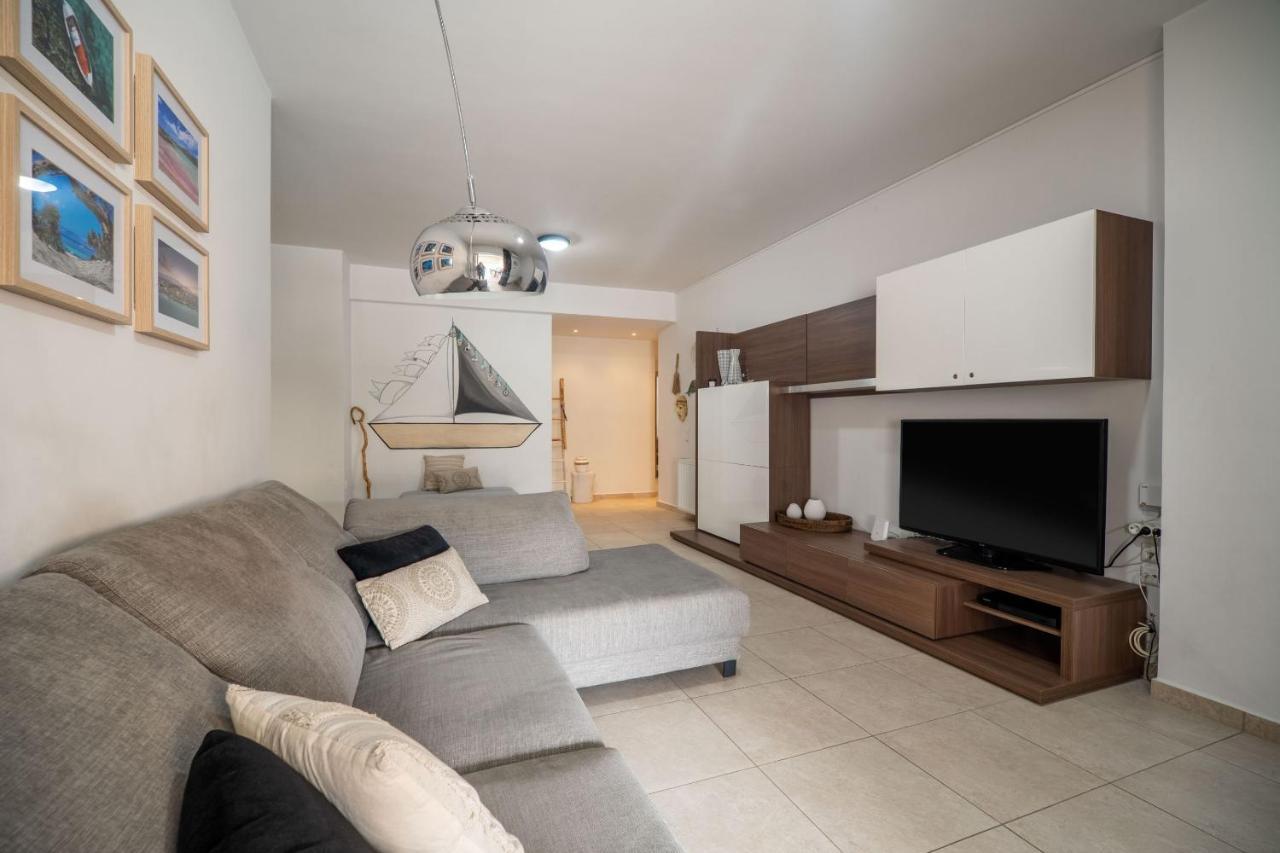 City Beach Apartment Lejlighed